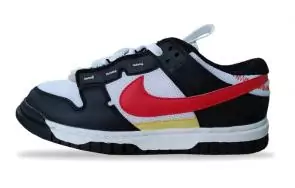 nike low dunk chaussures red black